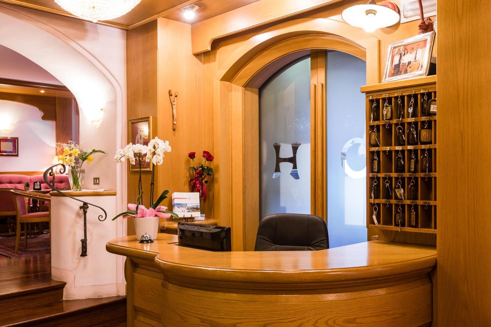 Hotel Collini Pinzolo Ngoại thất bức ảnh